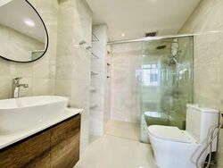 Neo Pee Teck Lane (D5), Terrace #399639481